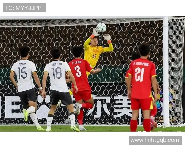 李昊扑救精彩瞬间回顾展现足球守门员的非凡技艺与勇气 李昊扑救精彩瞬间回顾展现足球守门员的非凡技艺与勇气