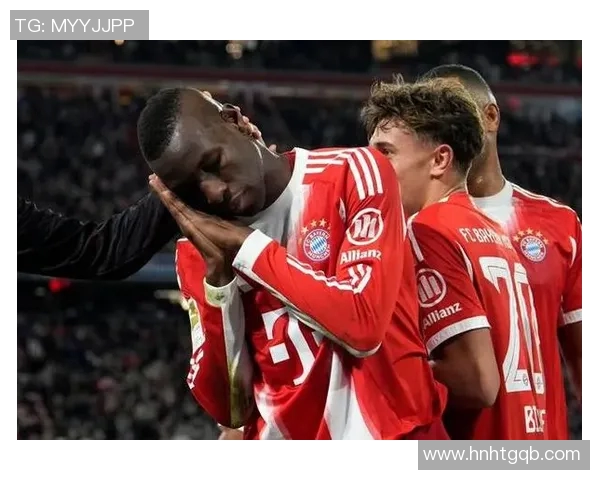 拜仁慕尼黑：凌厉攻防助力完美蝉联冠军！