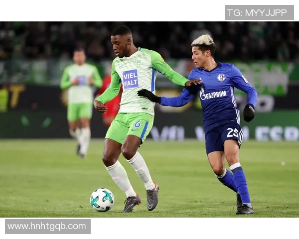 沙尔克04客场连胜，保持德甲榜首位置稳固