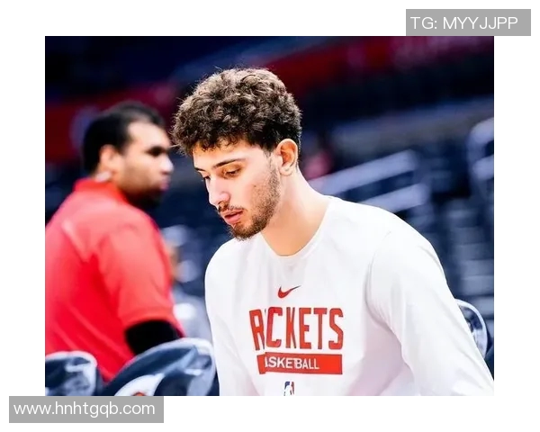 火箭主帅因病缺席比赛，助教接手指挥——逆境中的篮球智慧